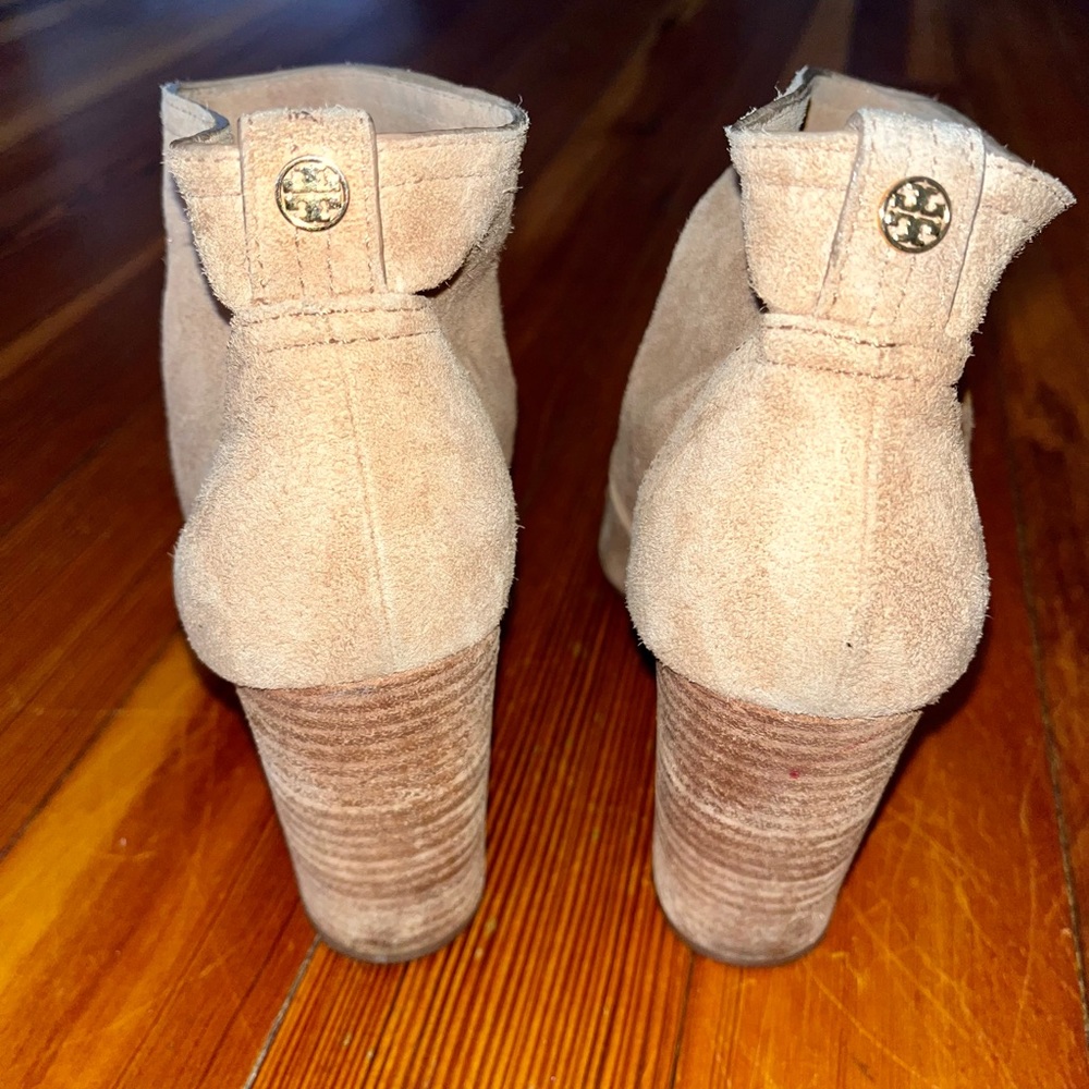Tory Burch Tan Ankle Boots, Size 8.5